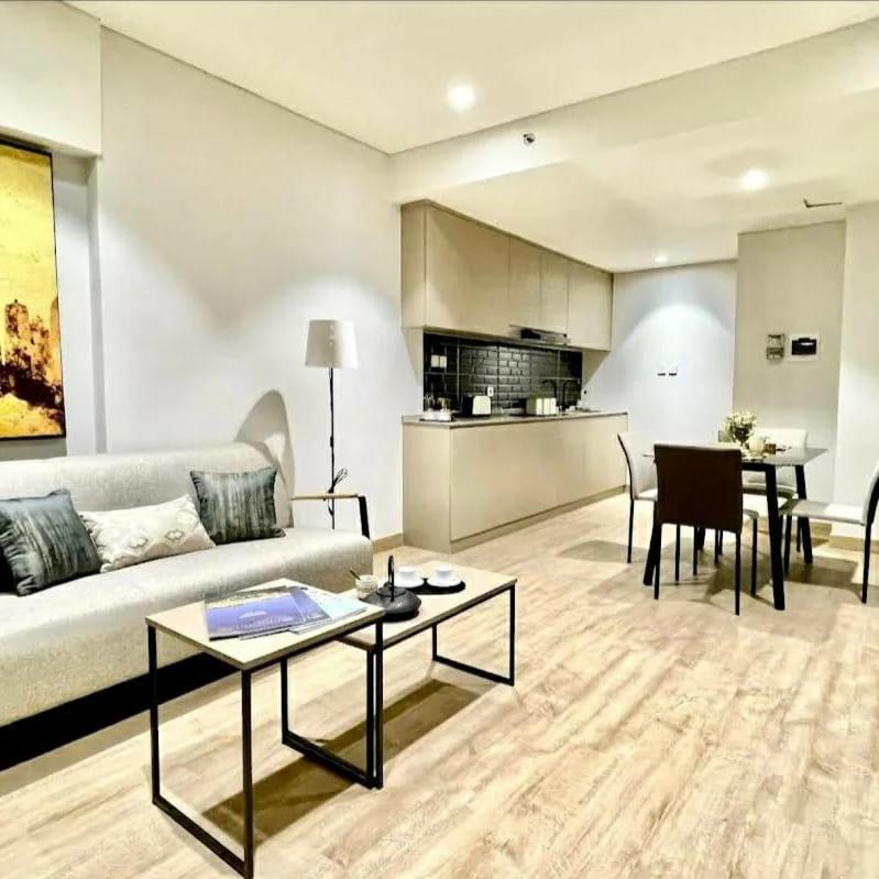 The Day Residence Джакарта Екстериор снимка